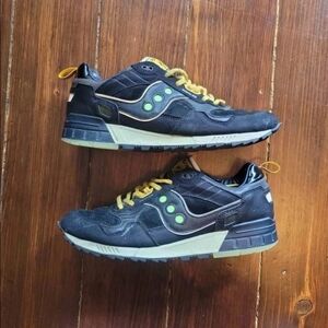 Size 12 - Saucony Feature x Shadow 5000 Dreamland w/ Box and Packaging